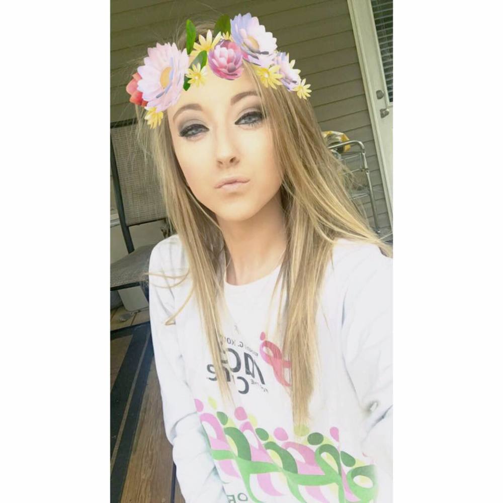 Meet your Posher, Amber